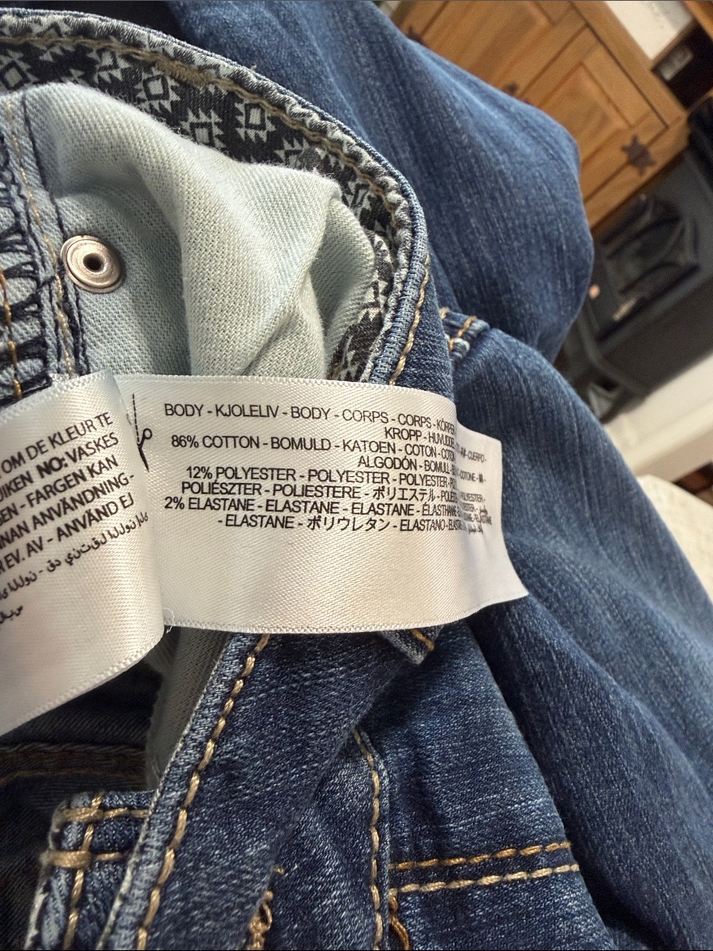 Ariat Womens boot cut jeans - Picture 7 of 7